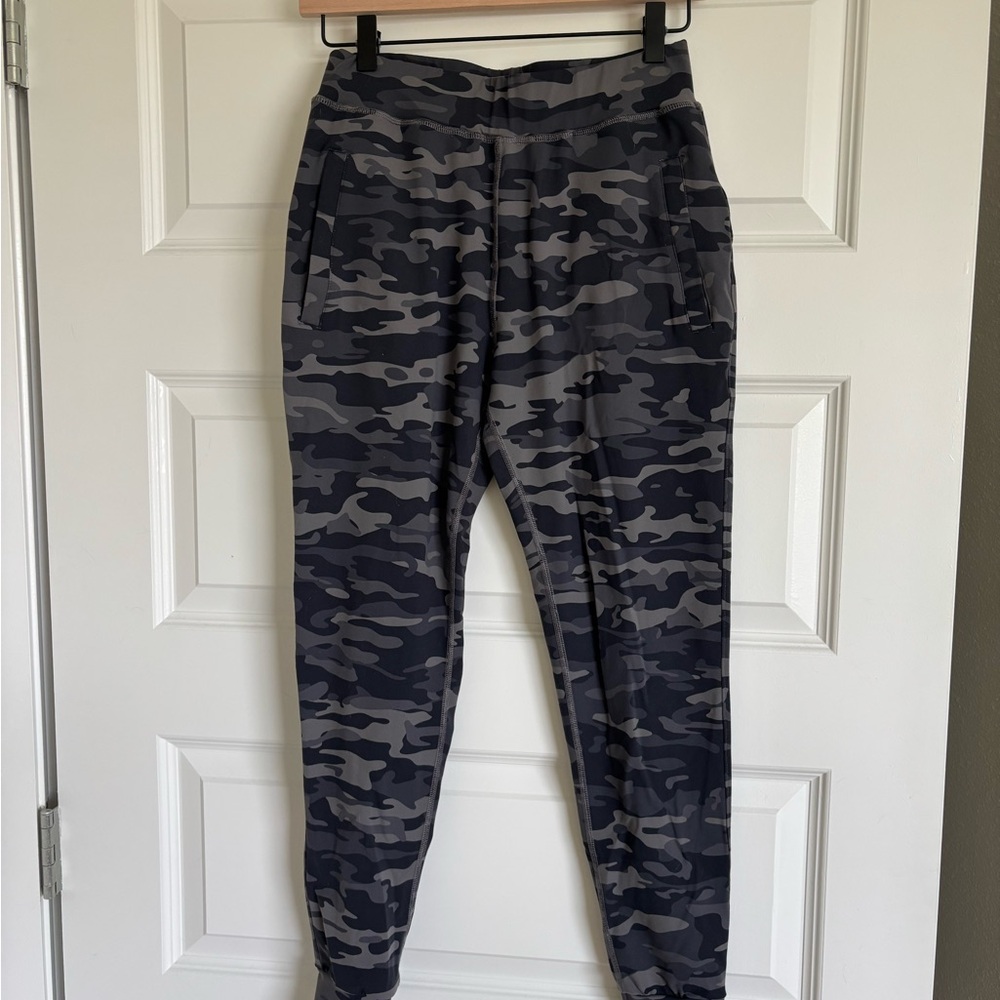 Alphalete Camouflage Joggers